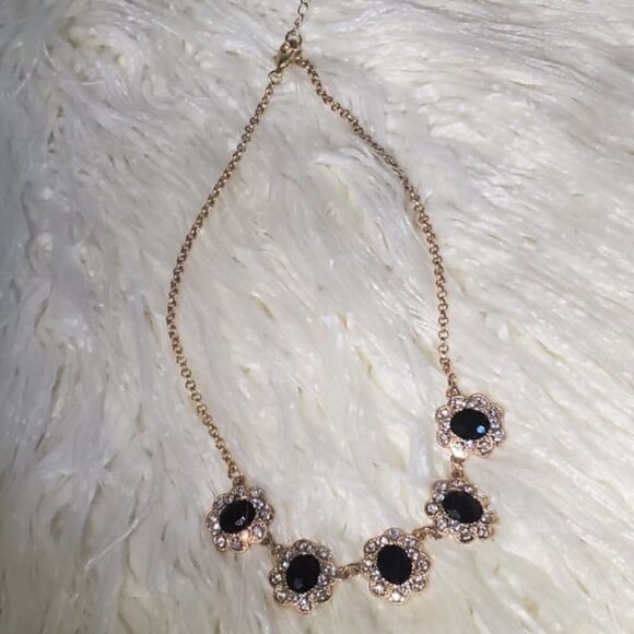 💃Designer Chain Necklace With Dazzling Crystal Stones🌴 - Picture 6 of 8